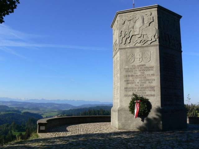 Lueg Denkmal, Kaltacker